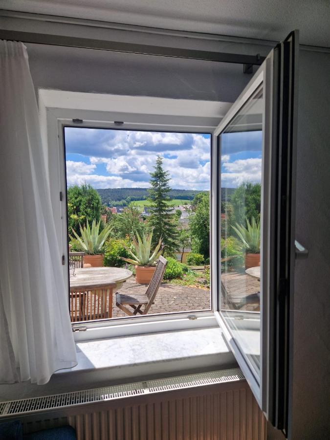 Ferienwohnung Am Sonnigen Haimberg Fulda Kültér fotó